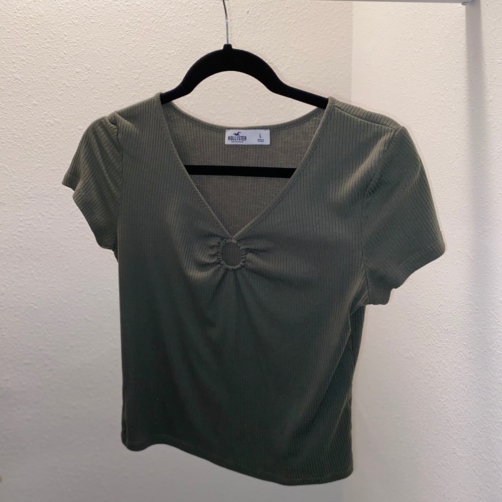 Hollis tee green t shirt